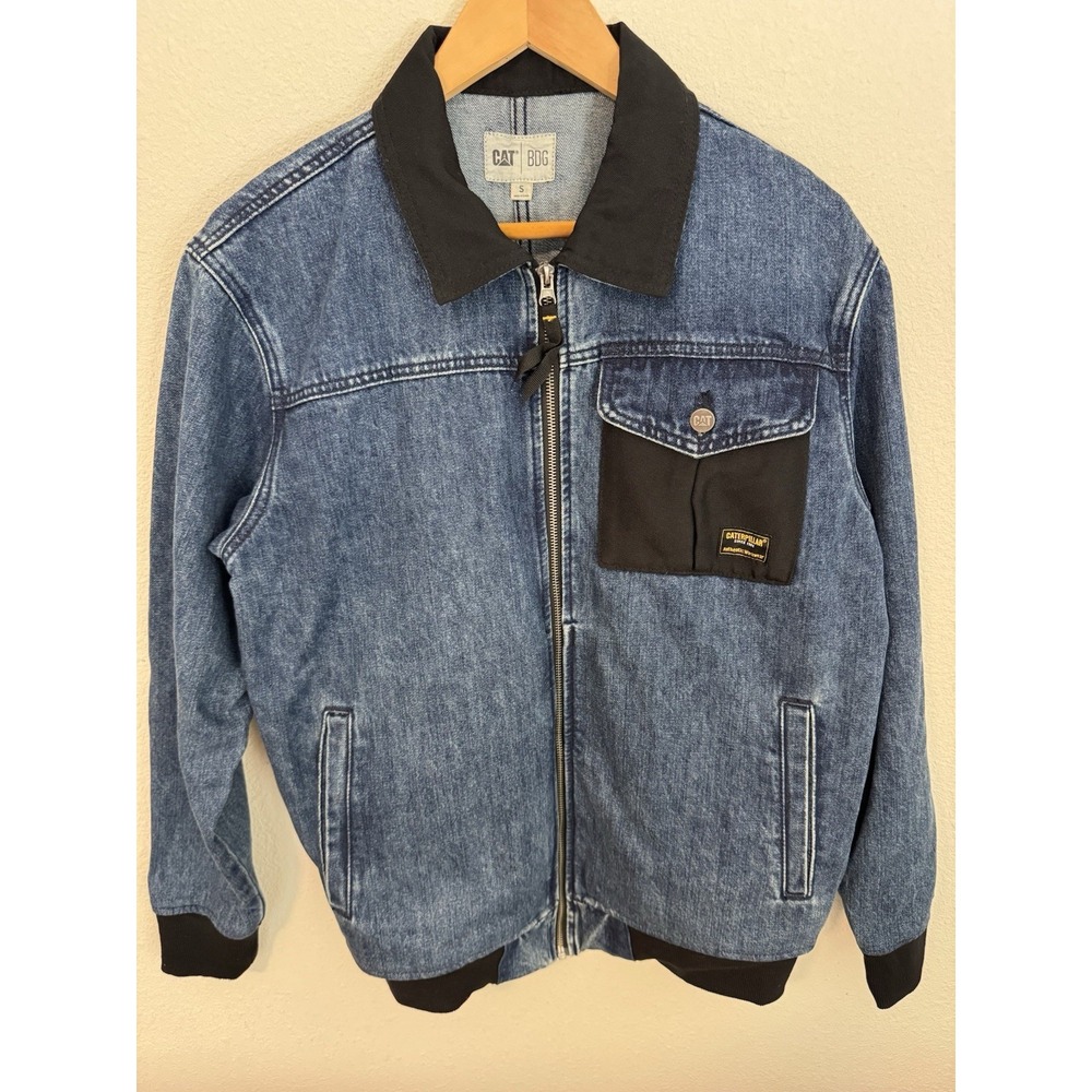CATERPILLAR BDG Oxford Denim Trucker Jacket Size Small 100% Cotton Long Sleeve